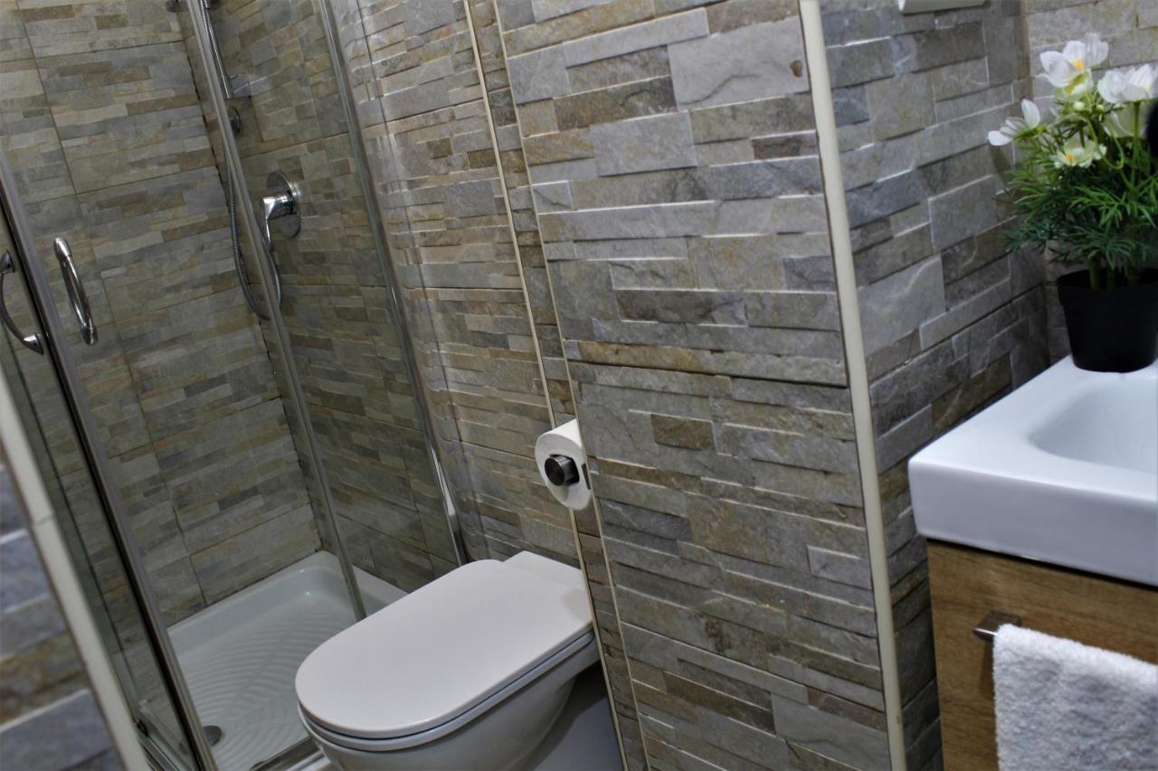 Crystal Ship Apartments Firenze Bagian luar foto